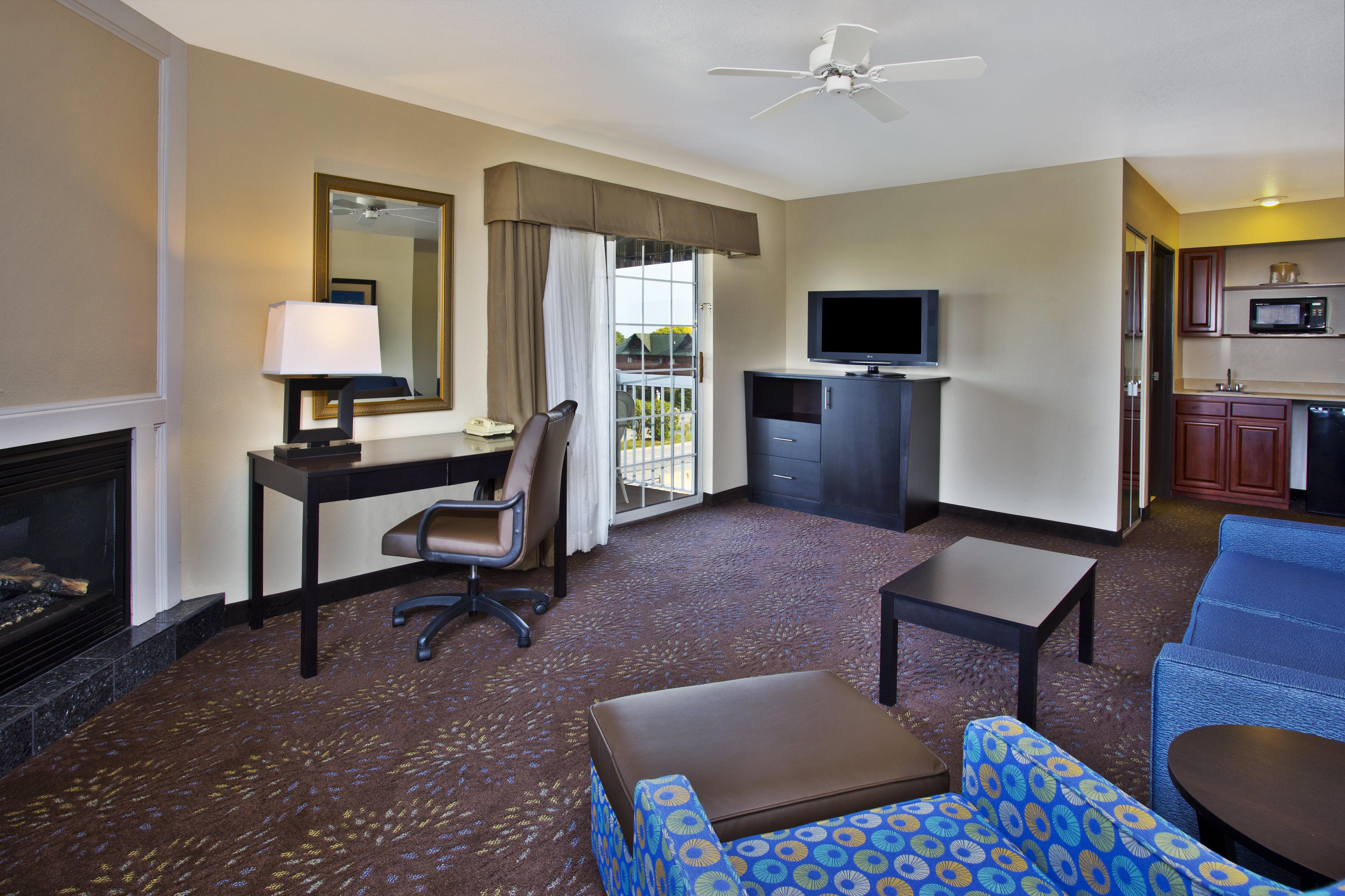 Holiday Inn Express Mackinaw City By Ihg Exterior foto
